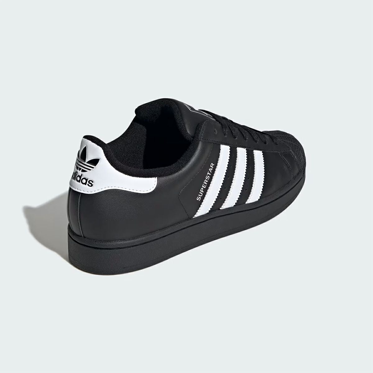 SUPERSTAR